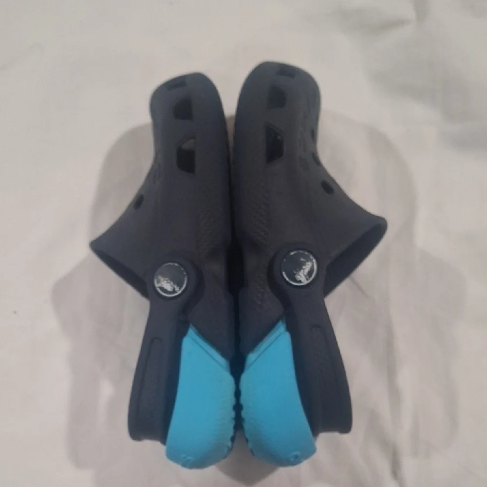CROCS Kids Dark Blue Water Shoes Size C11